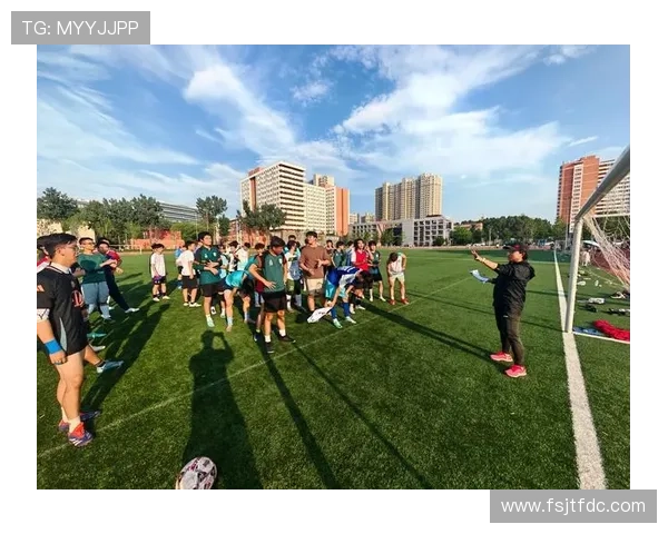 儿子立志成为足球明星的梦想与奋斗历程分享 儿子立志成为足球明星的梦想与奋斗历程分享